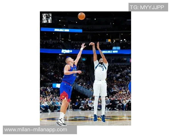 浓眉半场状态低迷未得分仅靠6篮板2助攻支撑球队表现