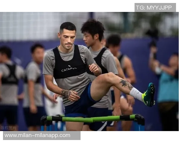 三镇外援朴志洙妻子海滩比基尼美照引发热议景美人更美