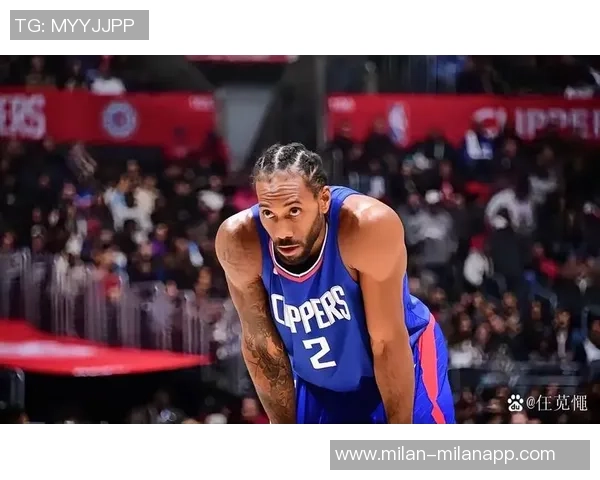 小卡强调季前赛与训练相似强调防守体系的重要性与持续打磨 小卡强调季前赛与训练相似强调防守体系的重要性与持续打磨