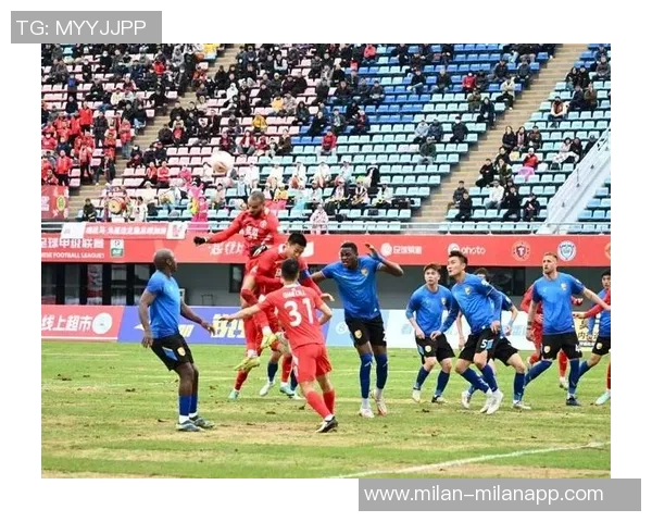 2025中甲大连鲲城队观众热情高涨总人数达75534场均超5000人 2025中甲大连鲲城队观众热情高涨总人数达75534场均超5000人